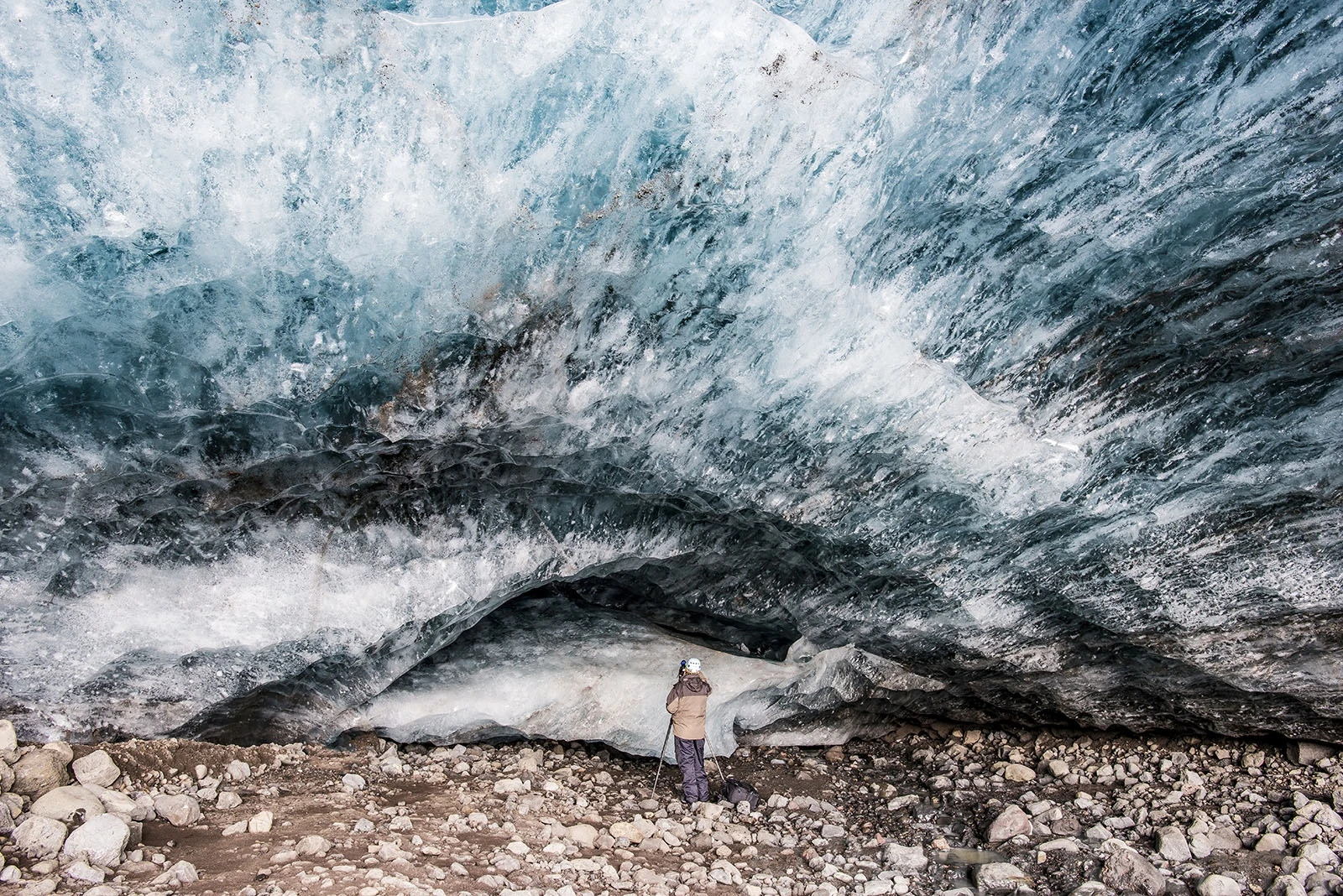 South coast: in front of the glacier, Iceland – photo by Reiner Boehme
