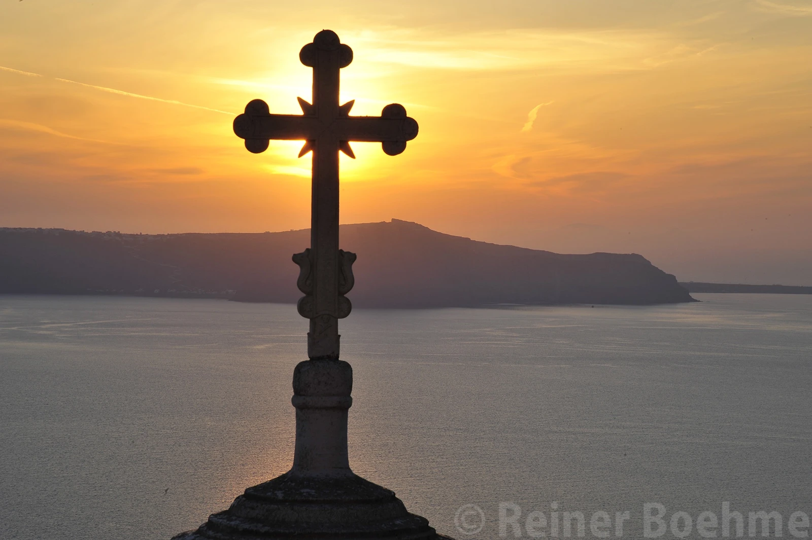 Fira13, Santorini/Greece – photo by Reiner Boehme