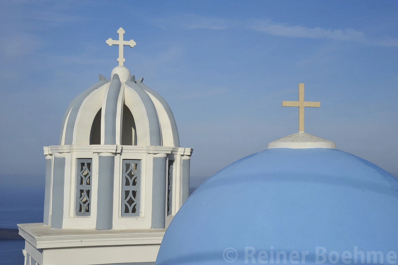 Fira2, Santorini/Greece – photo by Reiner Boehme