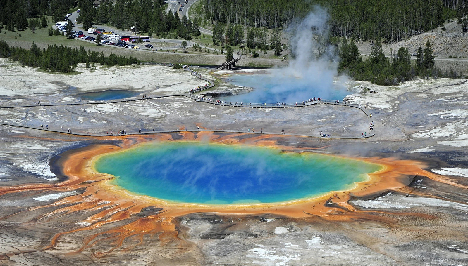 Grand prismatic spring, Yellowstone NP – photo by Reiner Boehme