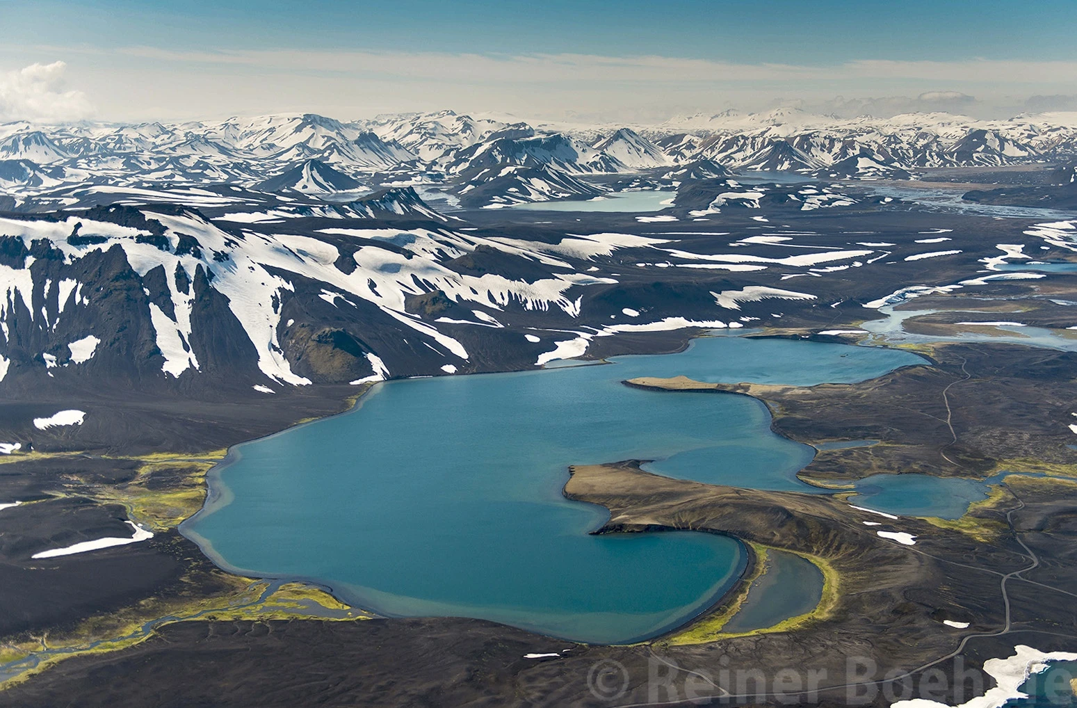 Flight, Iceland – photo by Reiner Boehme