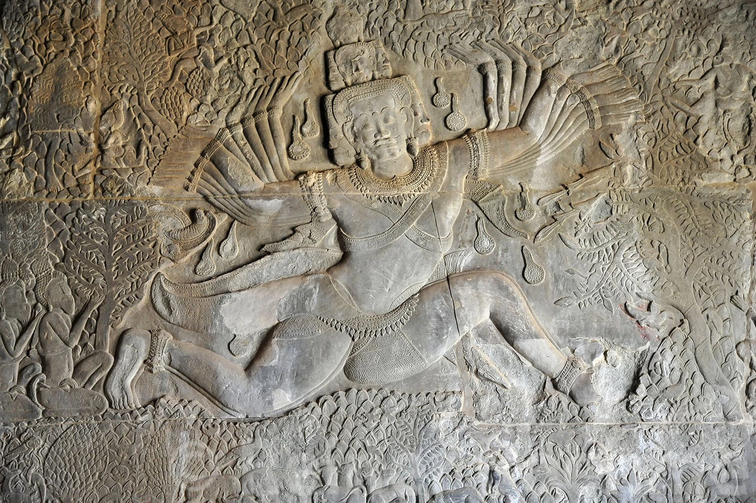 Relief, Angkor Wat – photo by Reiner Boehme
