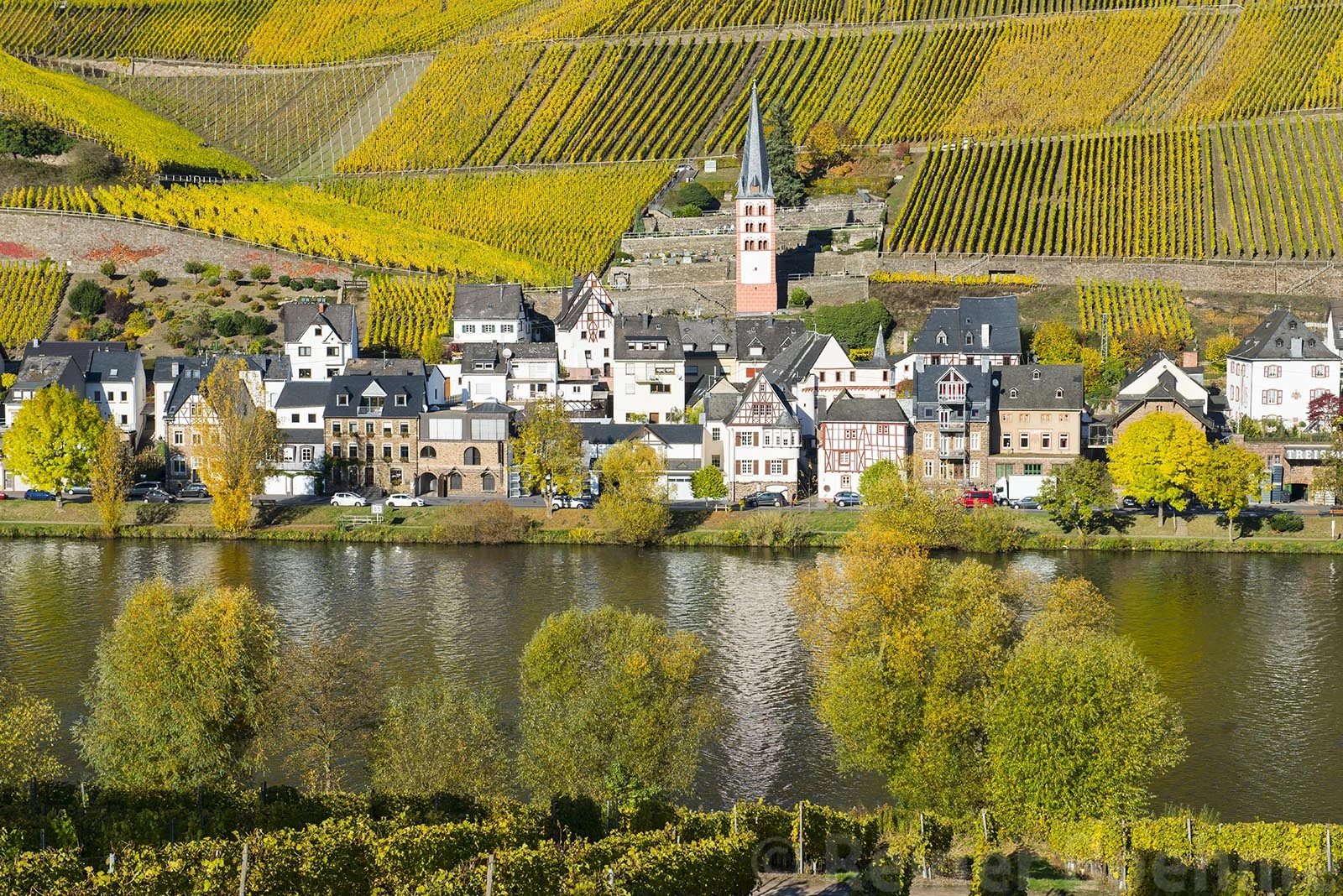 Small village surrounded by vineyards, Eiffel and rivers Ahr, Mosel – photo by Reiner Boehme