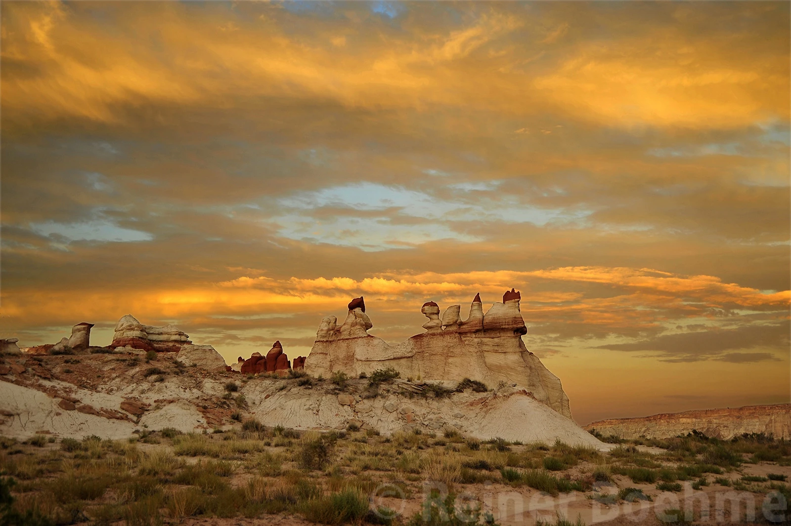 Blue canyon is orange – photo by Reiner Boehme