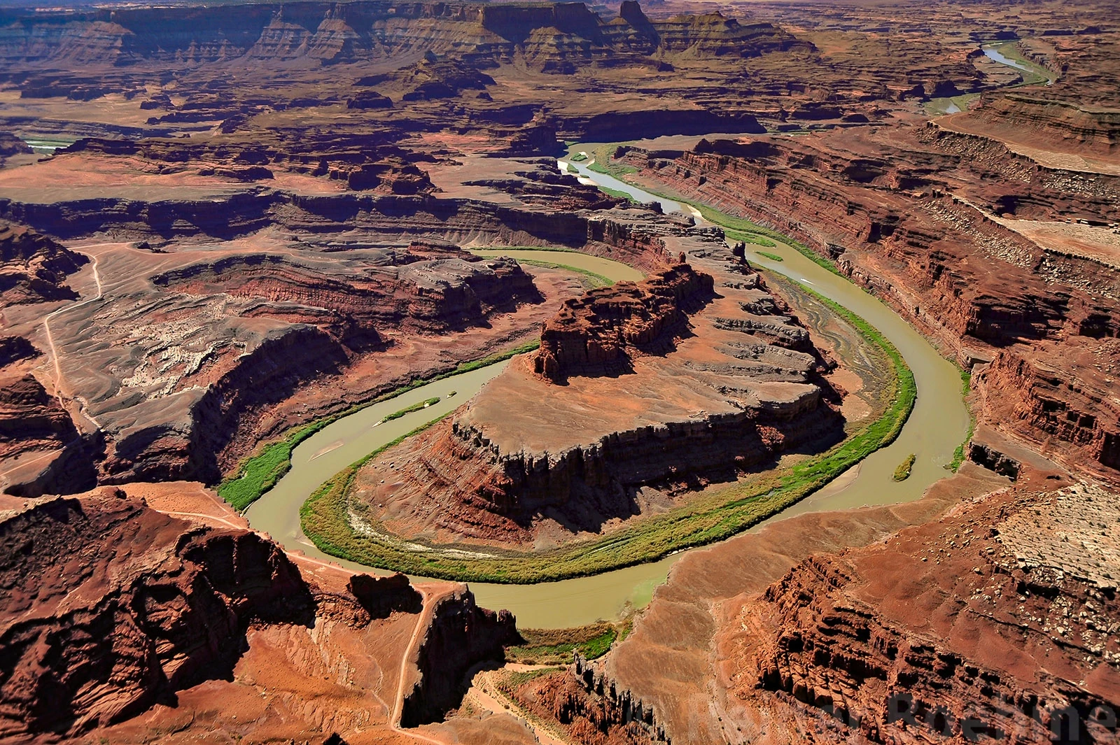 Canyonlands- Colorado river, Canyonlands and flight to Lake Powell – photo by Reiner Boehme
