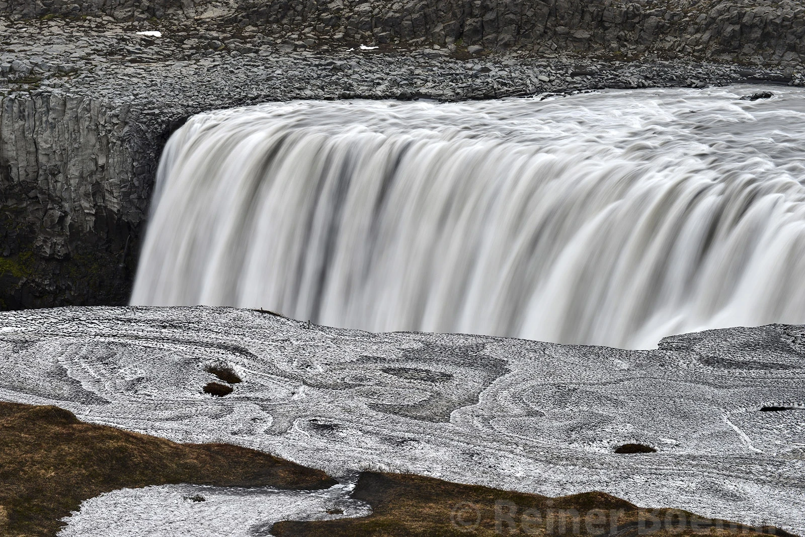 Gulfoss II, Iceland – photo by Reiner Boehme
