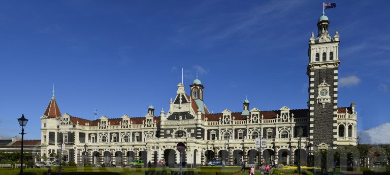 Dunedin railway station