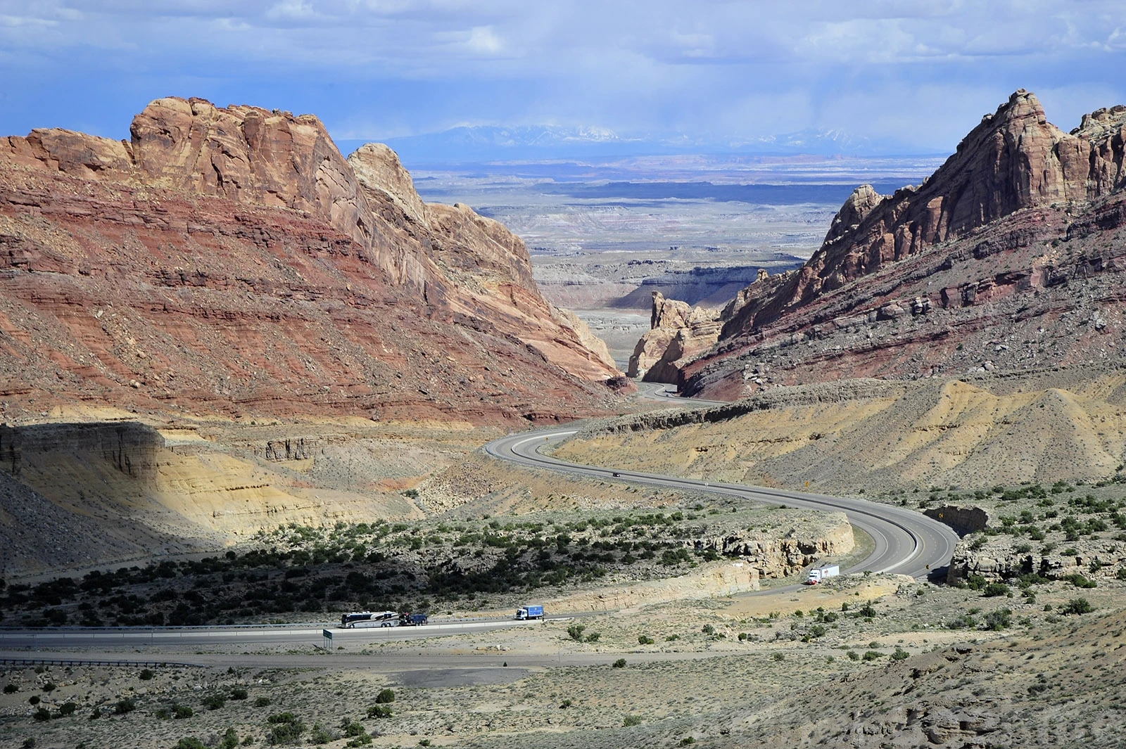 San Rafael swell I70, Various in Utah – photo by Reiner Boehme