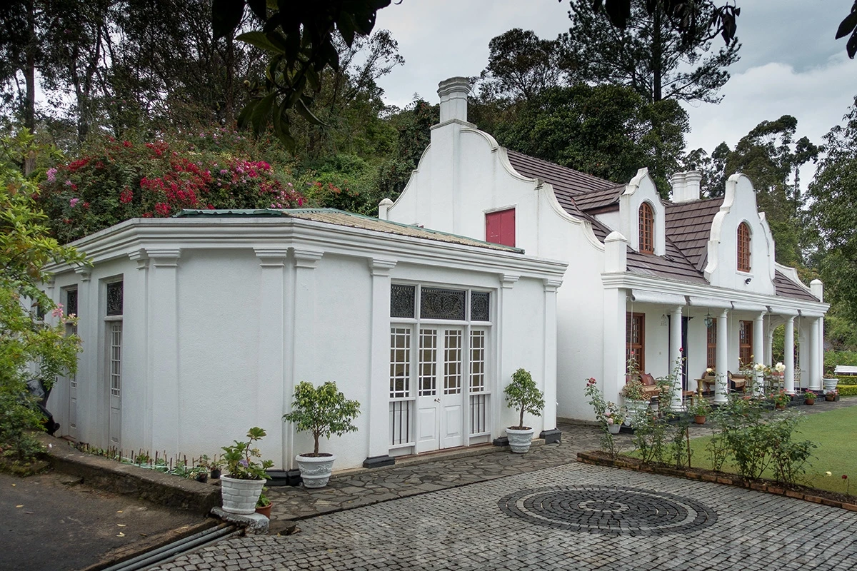 Our mansion in Bandarawela, Sri Lanka – photo by Reiner Boehme