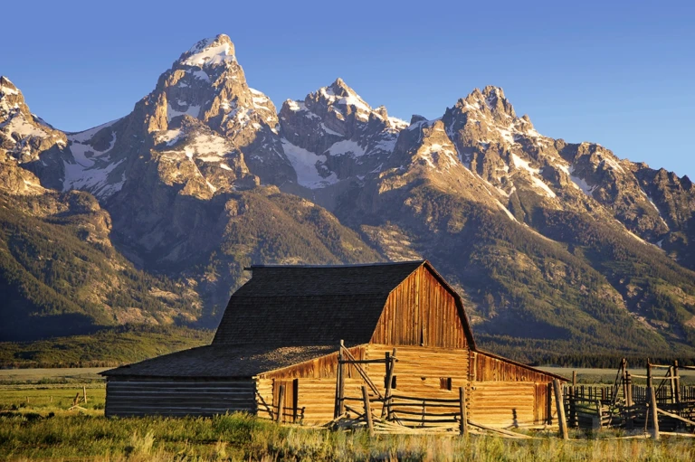 Mormon barn
