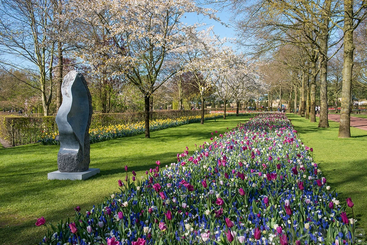 Spring, Keukenhof – photo by Reiner Boehme