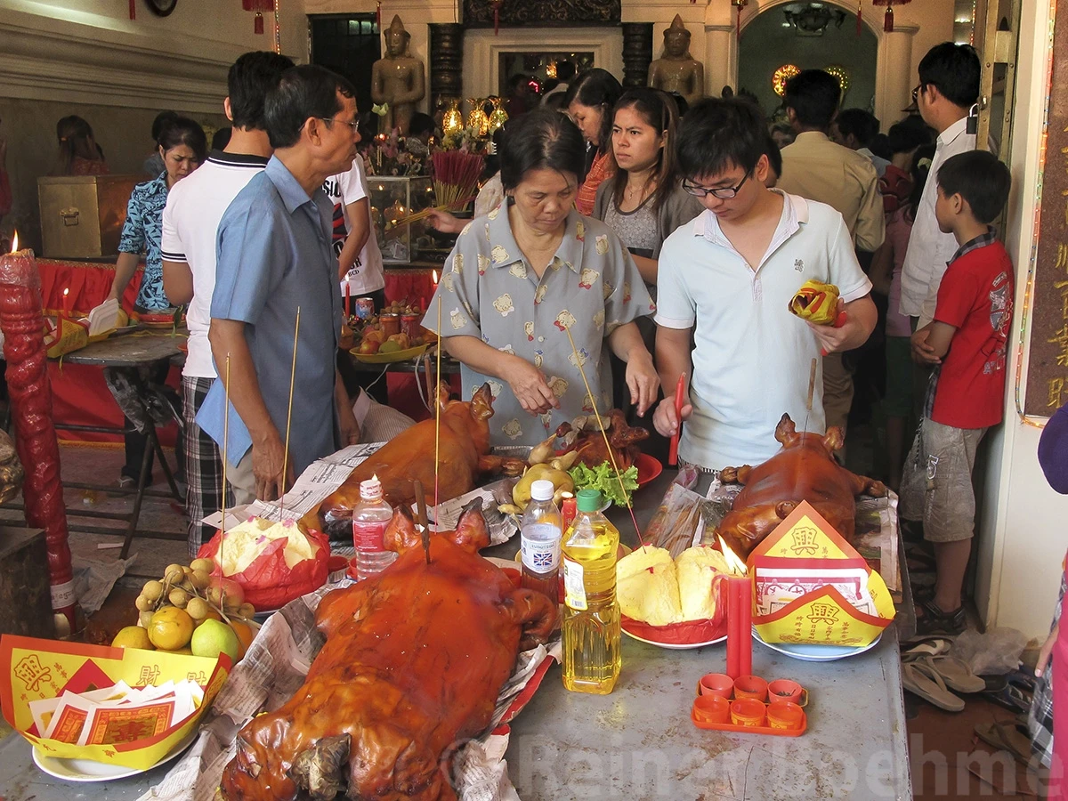 Chinese New Year, Pnom Penh – photo by Reiner Boehme