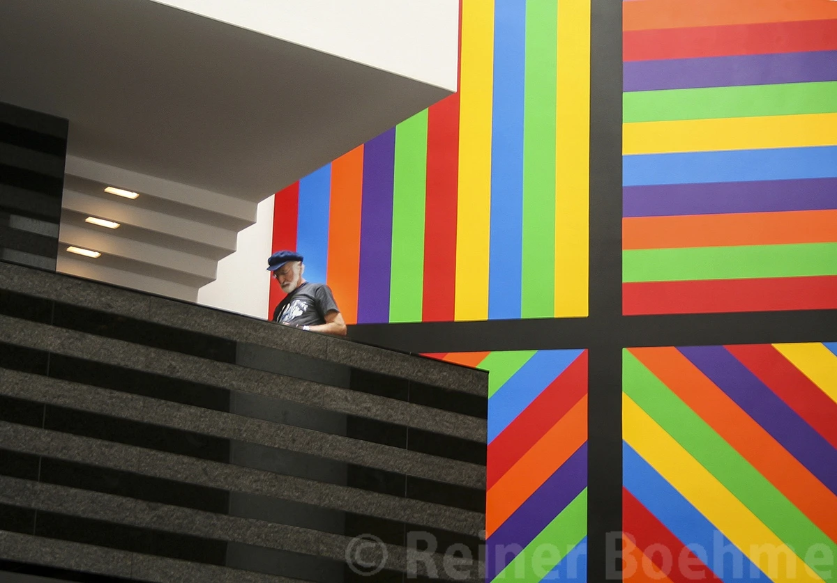 Entrance hall MoMA, San Francisco – photo by Reiner Boehme