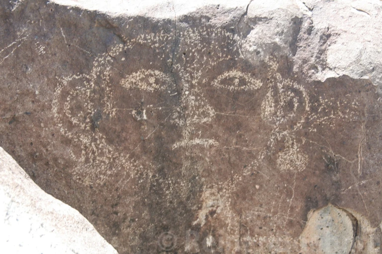 Three rivers petroglyph area