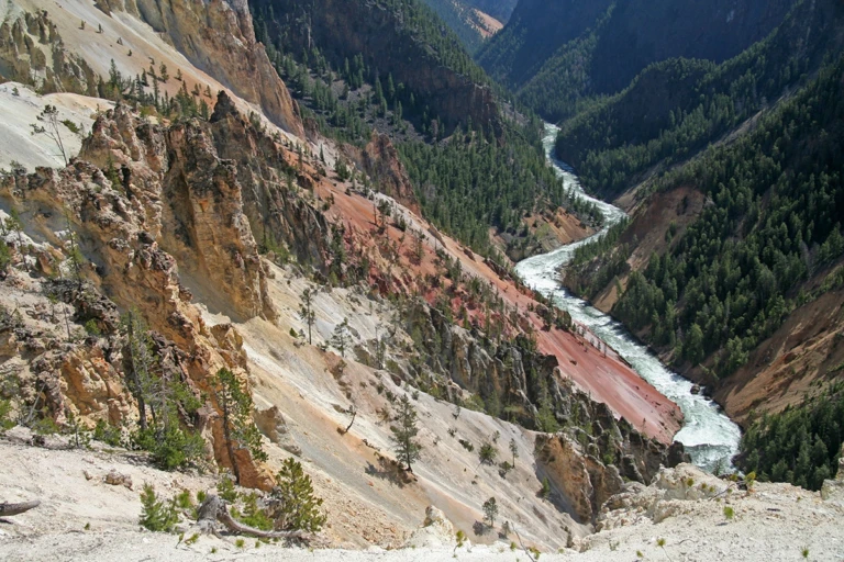 Yellowstone’s Grand canyon