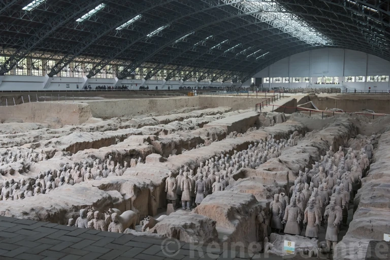 Overview: Main Hall #1
