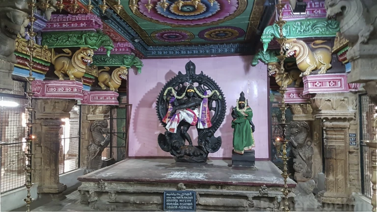 Inside meenakshi temple