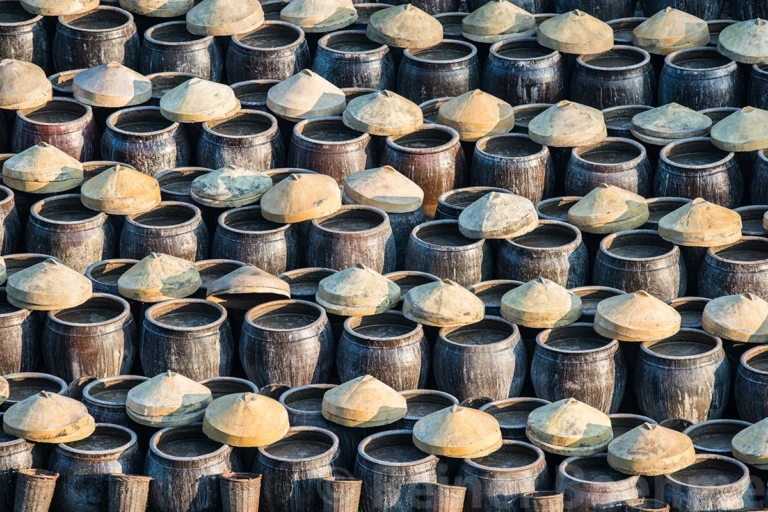 Fish sauce pots