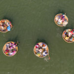 Round basket boats