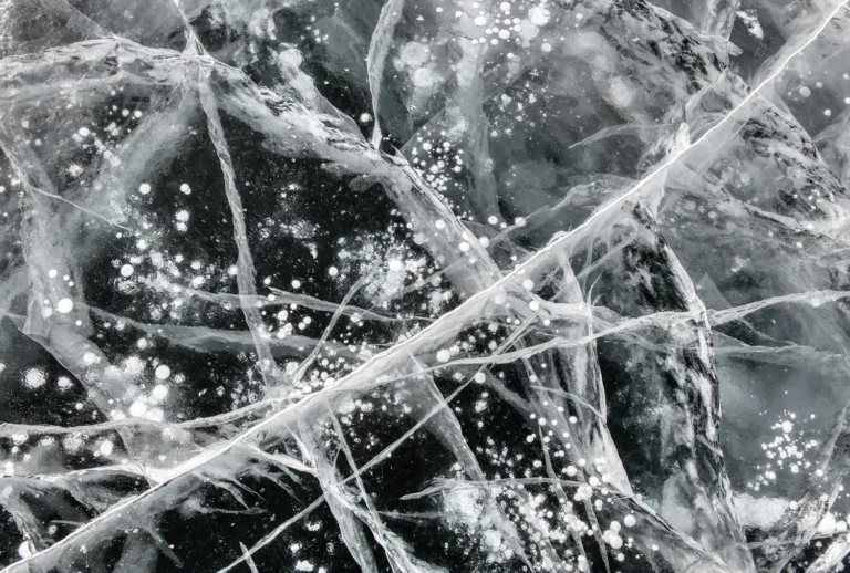 Frozen methane bubbles VI