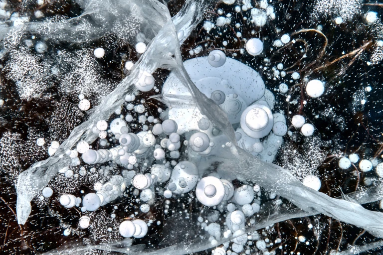 Frozen methane bubbles III