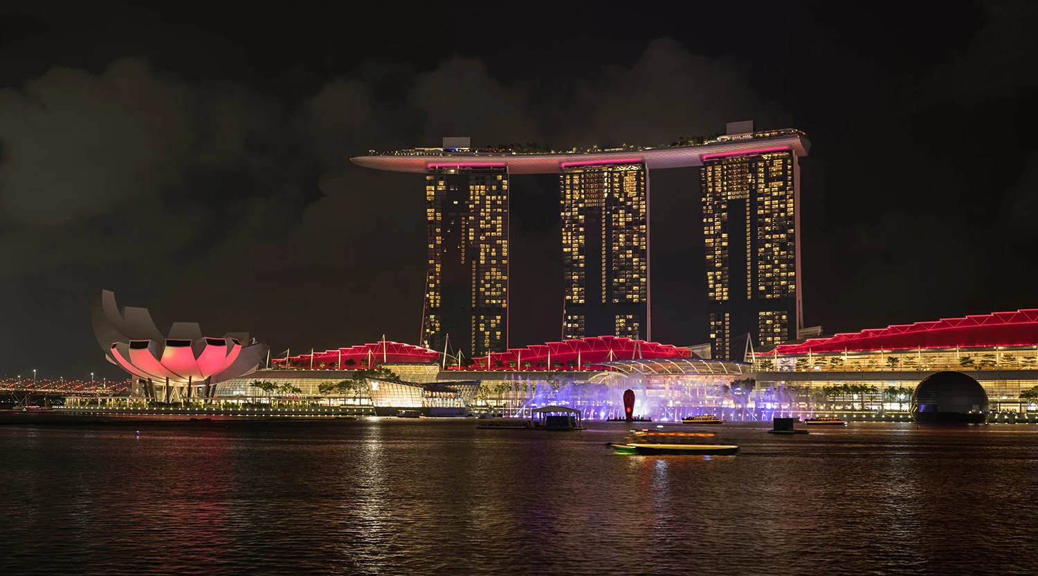 Light show at Marina Bay, Singapore – photo by Reiner Boehme