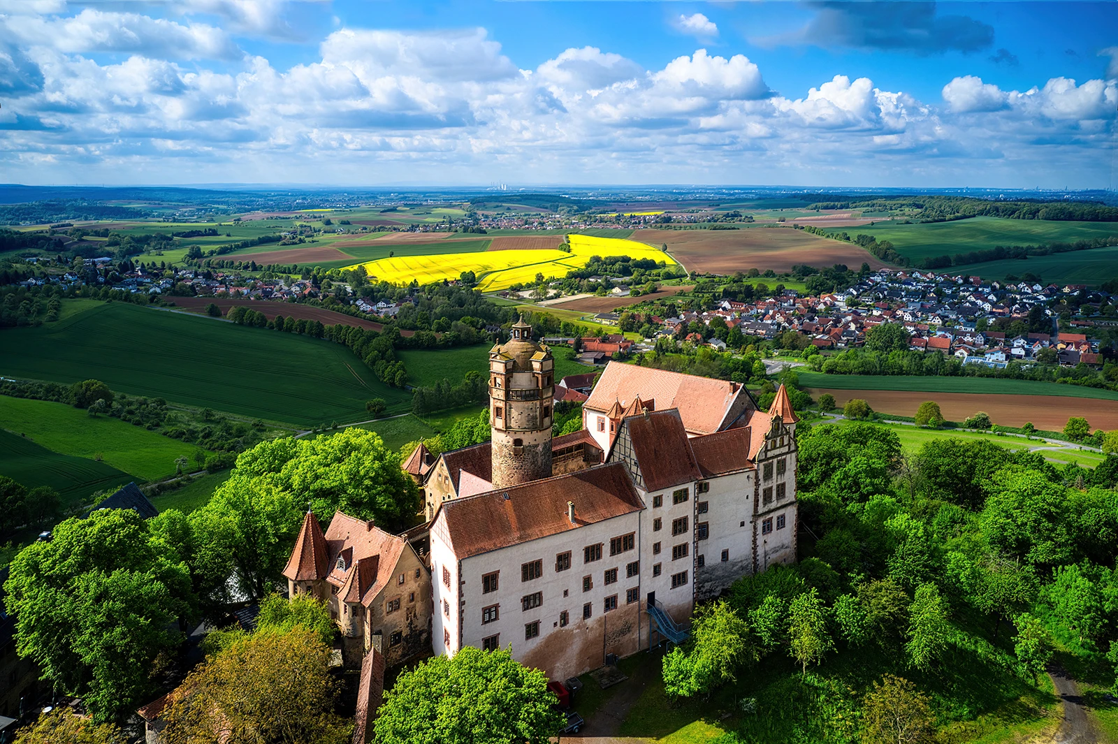 Ronneburg, Castles – photo by Reiner Boehme