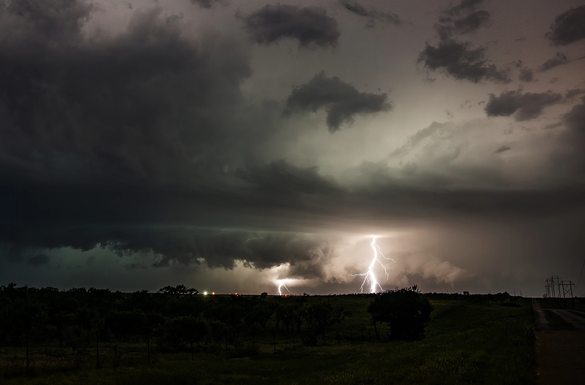Lghtning, Tornado alley 2022 – photo by Reiner Boehme