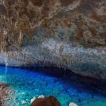 Gruta do Lago Azul