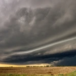 Supercell anvil shape