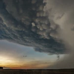 Mammatus clouds
