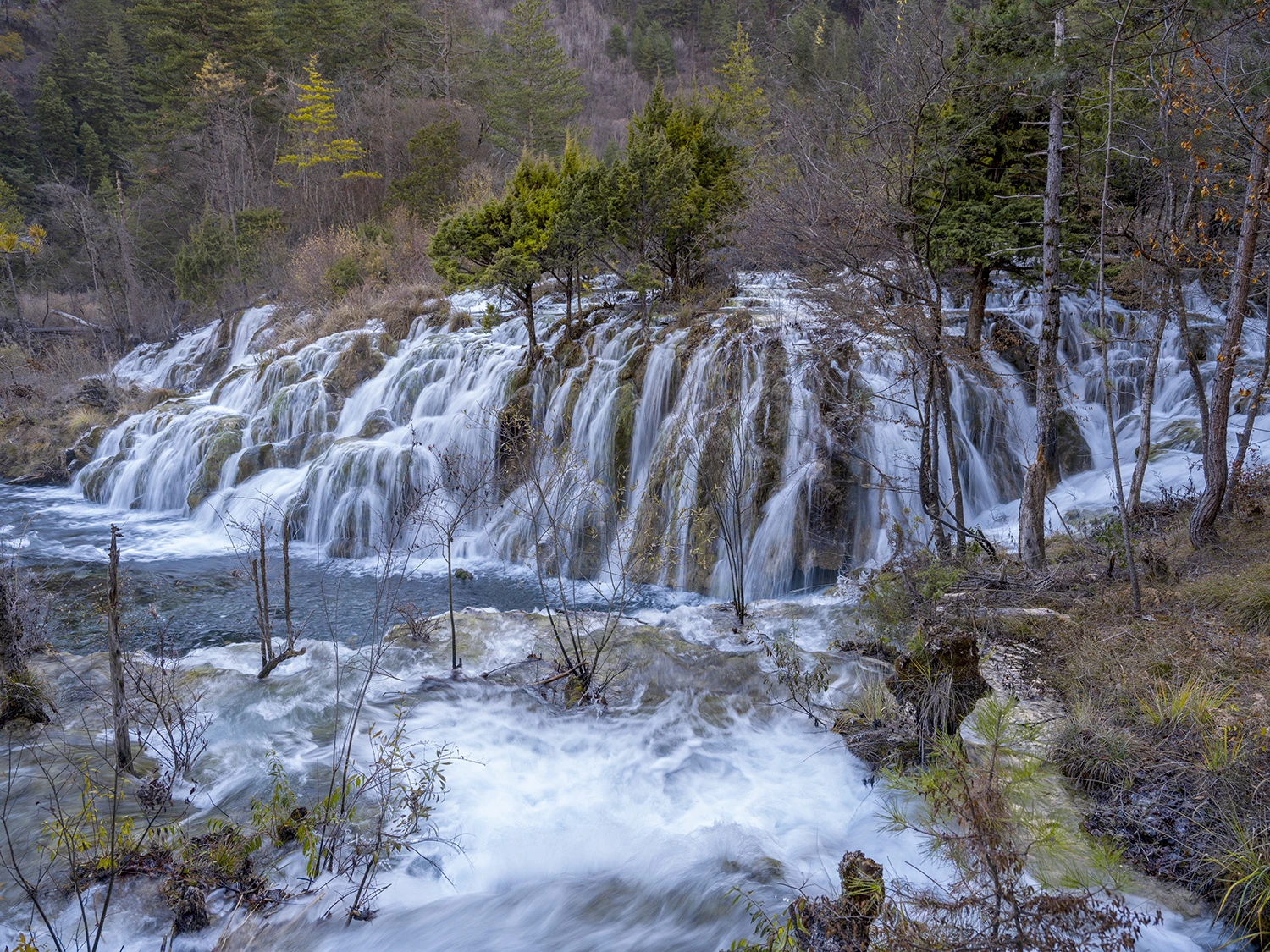 Waterfalls everywhere, Southwest China – photo by Reiner Boehme