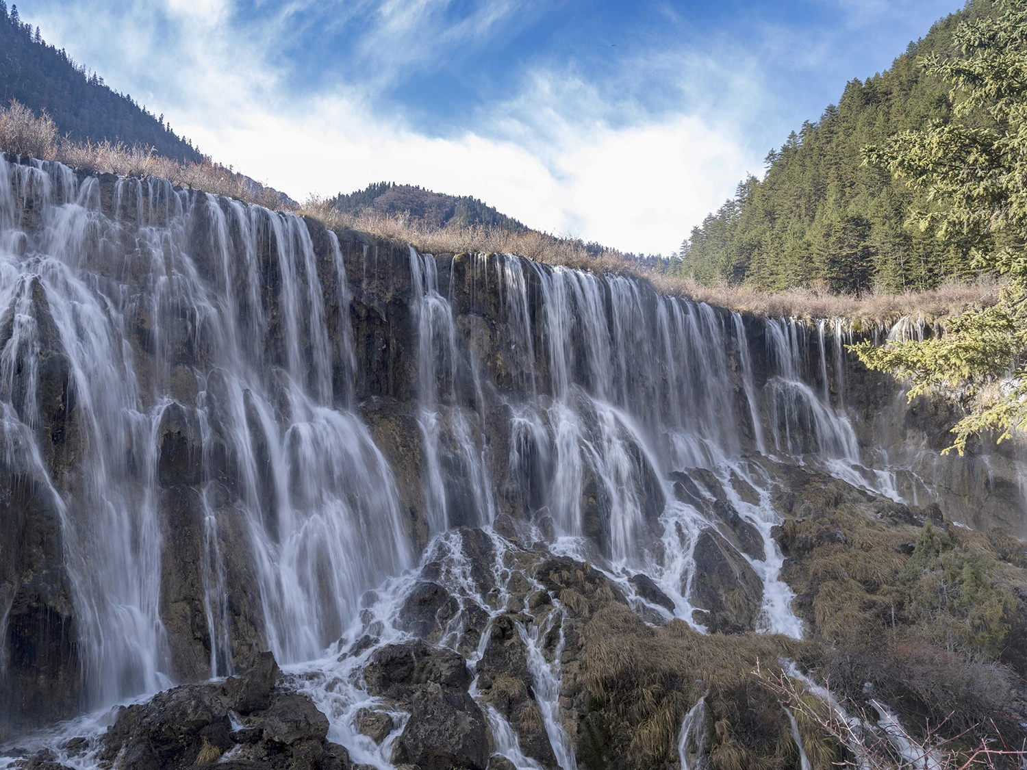 Nuo Ri Lang waterfall, Southwest China – photo by Reiner Boehme