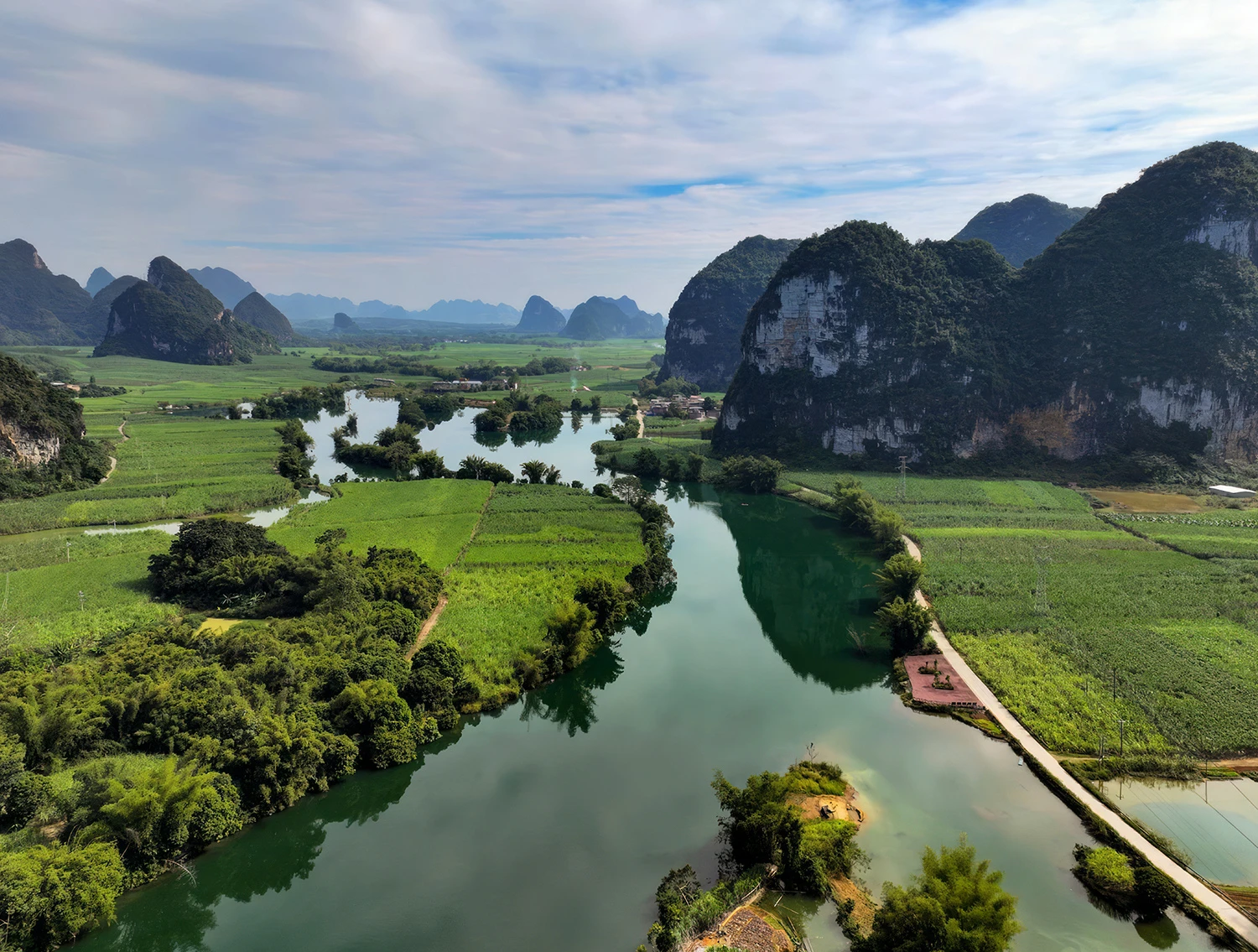 Overview, Southwest China – photo by Reiner Boehme