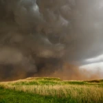 Heavy wind and dust