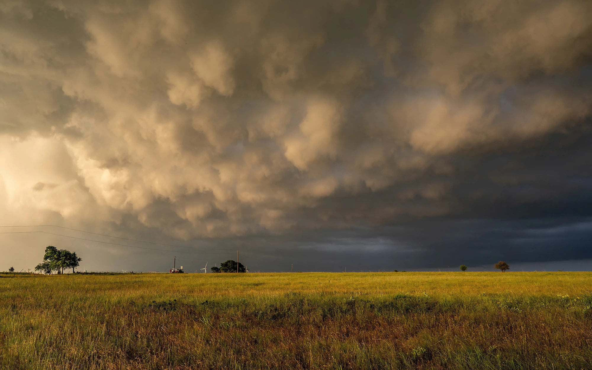 Sunset, Tornado alley 2025 – photo by Reiner Boehme