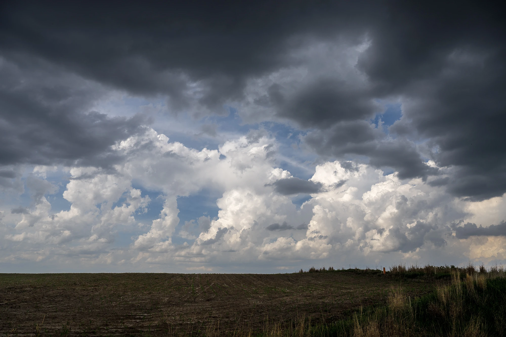 Driving every day long distances, Tornado alley 2025 – photo by Reiner Boehme