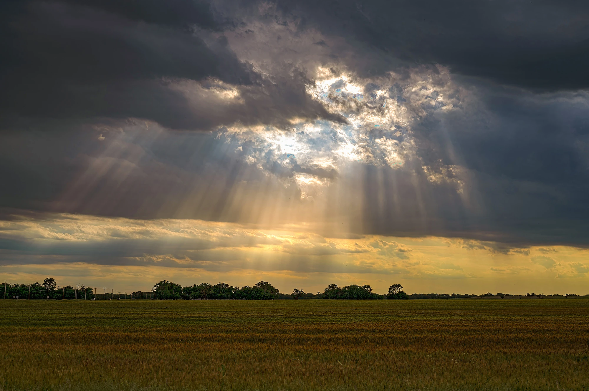 Sunrays, Tornado alley 2025 – photo by Reiner Boehme