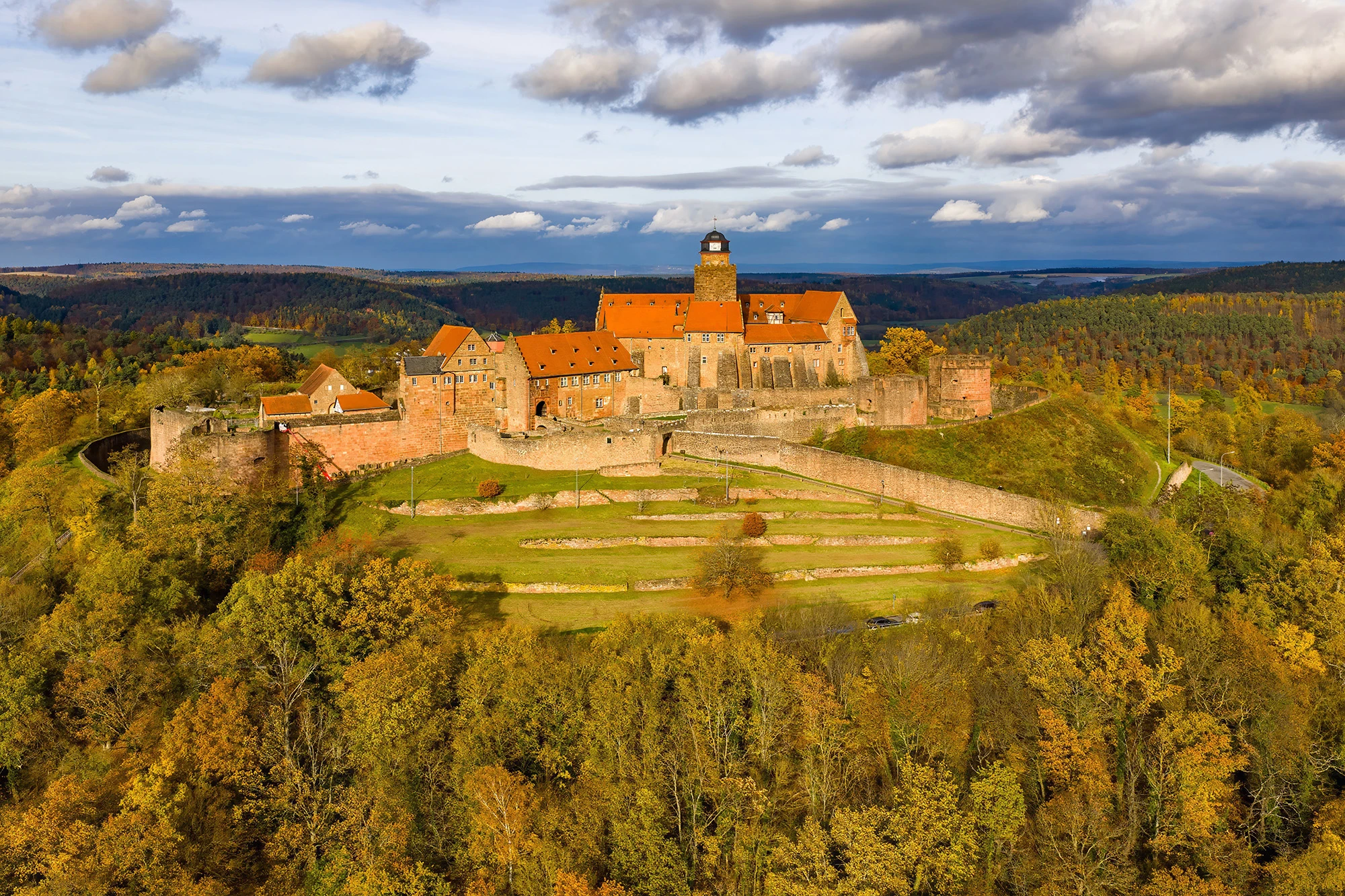 Breuberg castle in fall, Castles – photo by Reiner Boehme