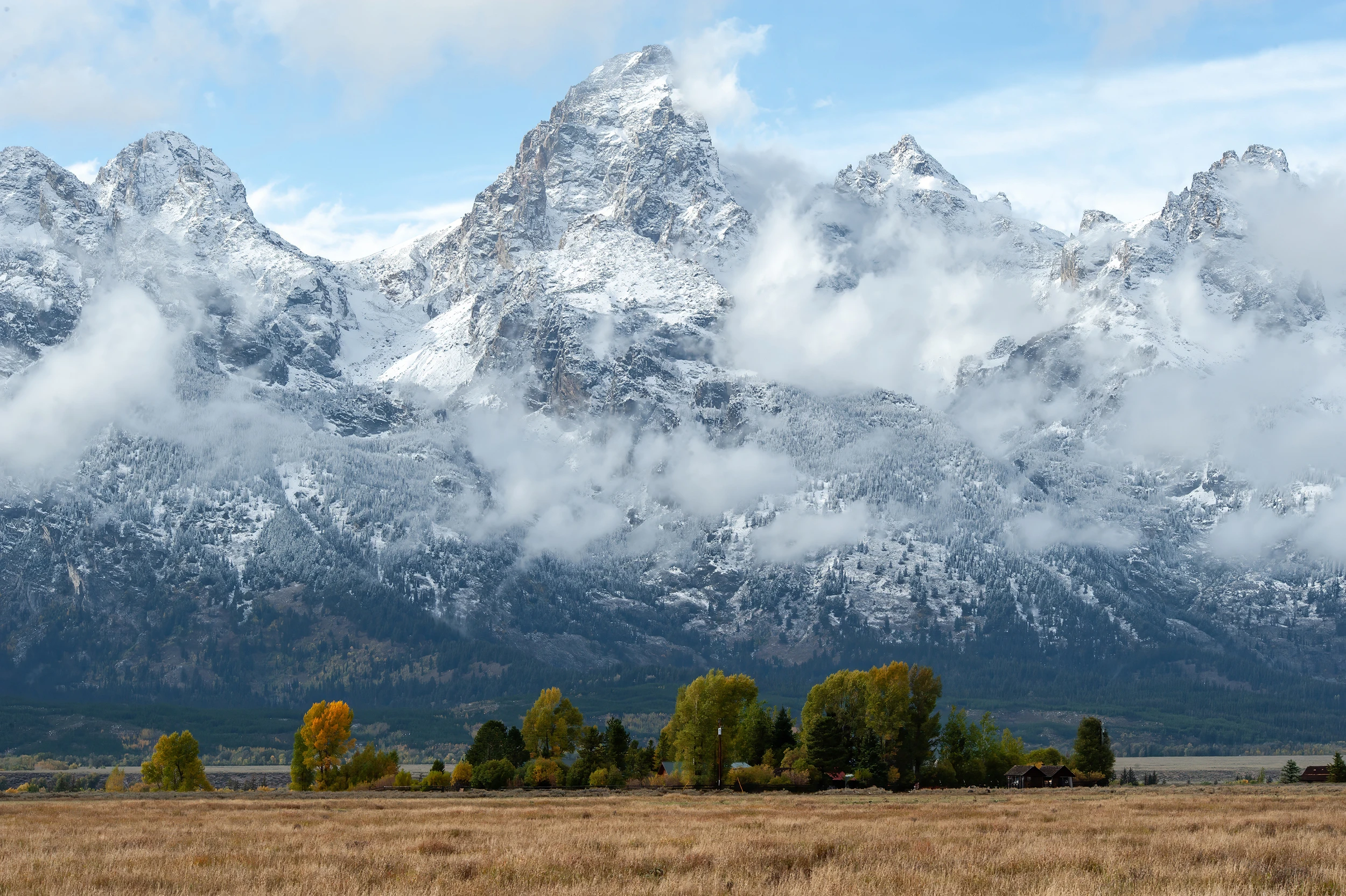 Snow in autumn, Grand Teton – photo by Reiner Boehme