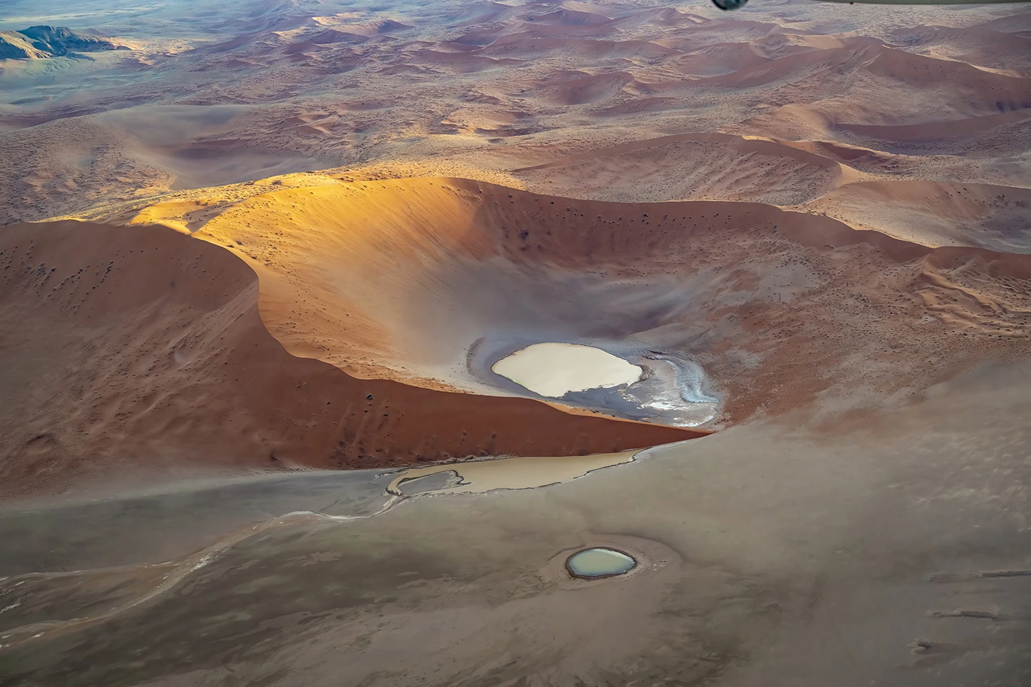 Sossusvlei area, Namibia – photo by Reiner Boehme