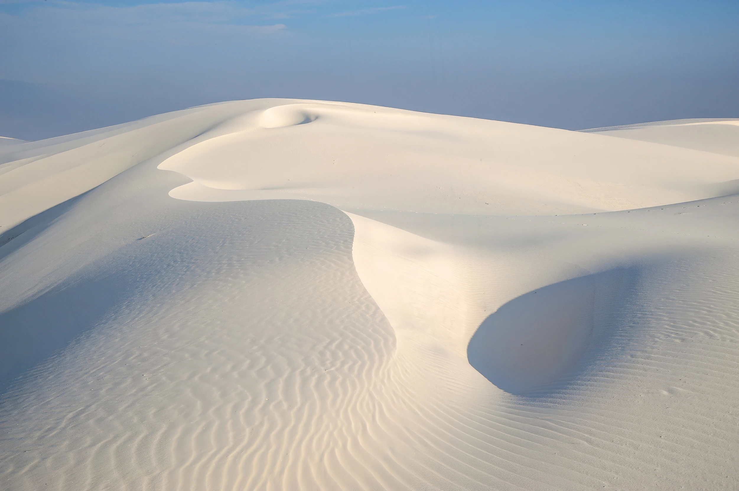Pure white, White Sands – photo by Reiner Boehme