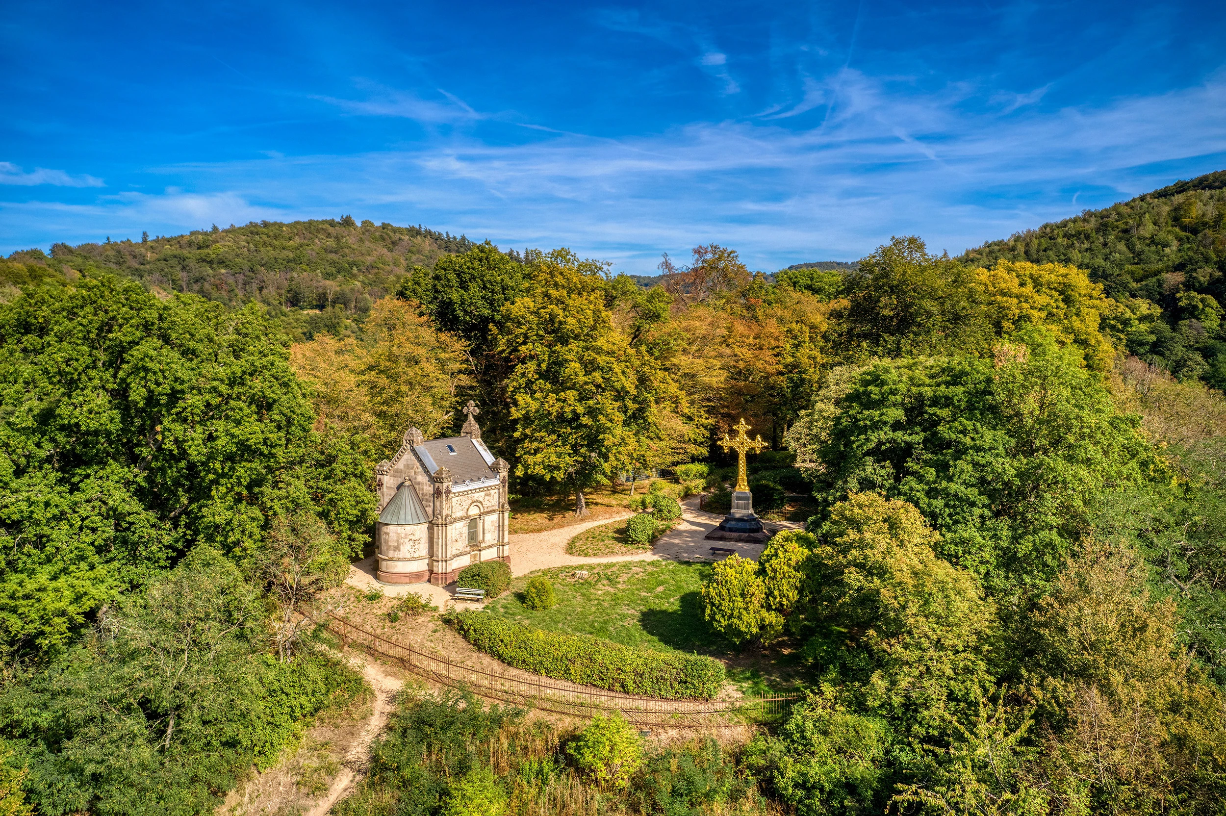 Kapelle des ehemaligen Nonnenklosters auf dem Heiligenberg, Odenwald – photo by Reiner Boehme