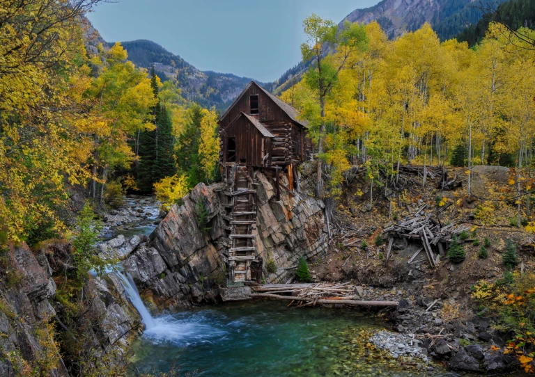 Crystal mill