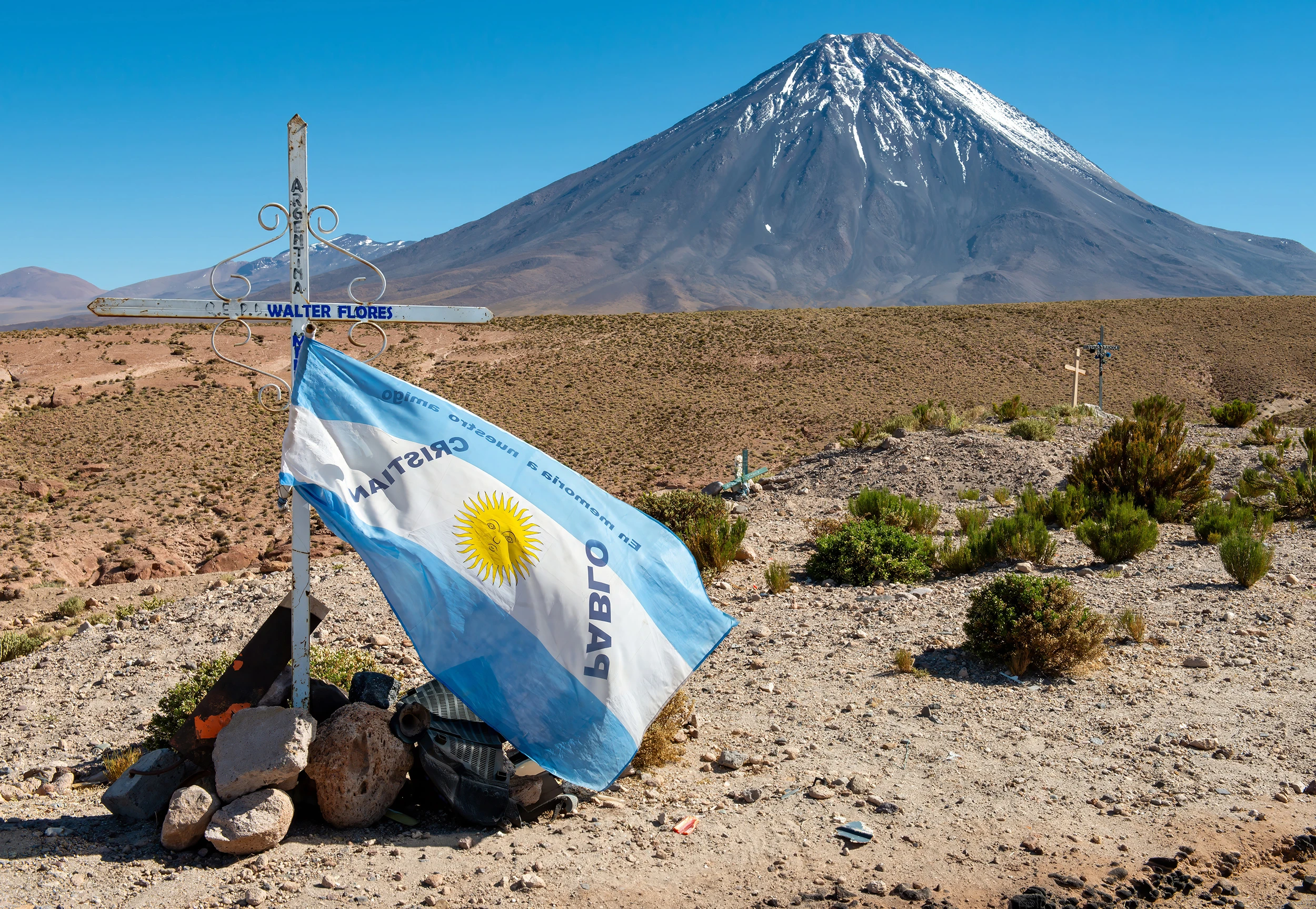 And so many memorials, Chile – photo by Reiner Boehme