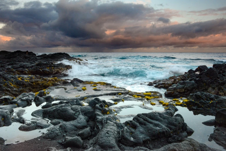 Lava II at the coast
