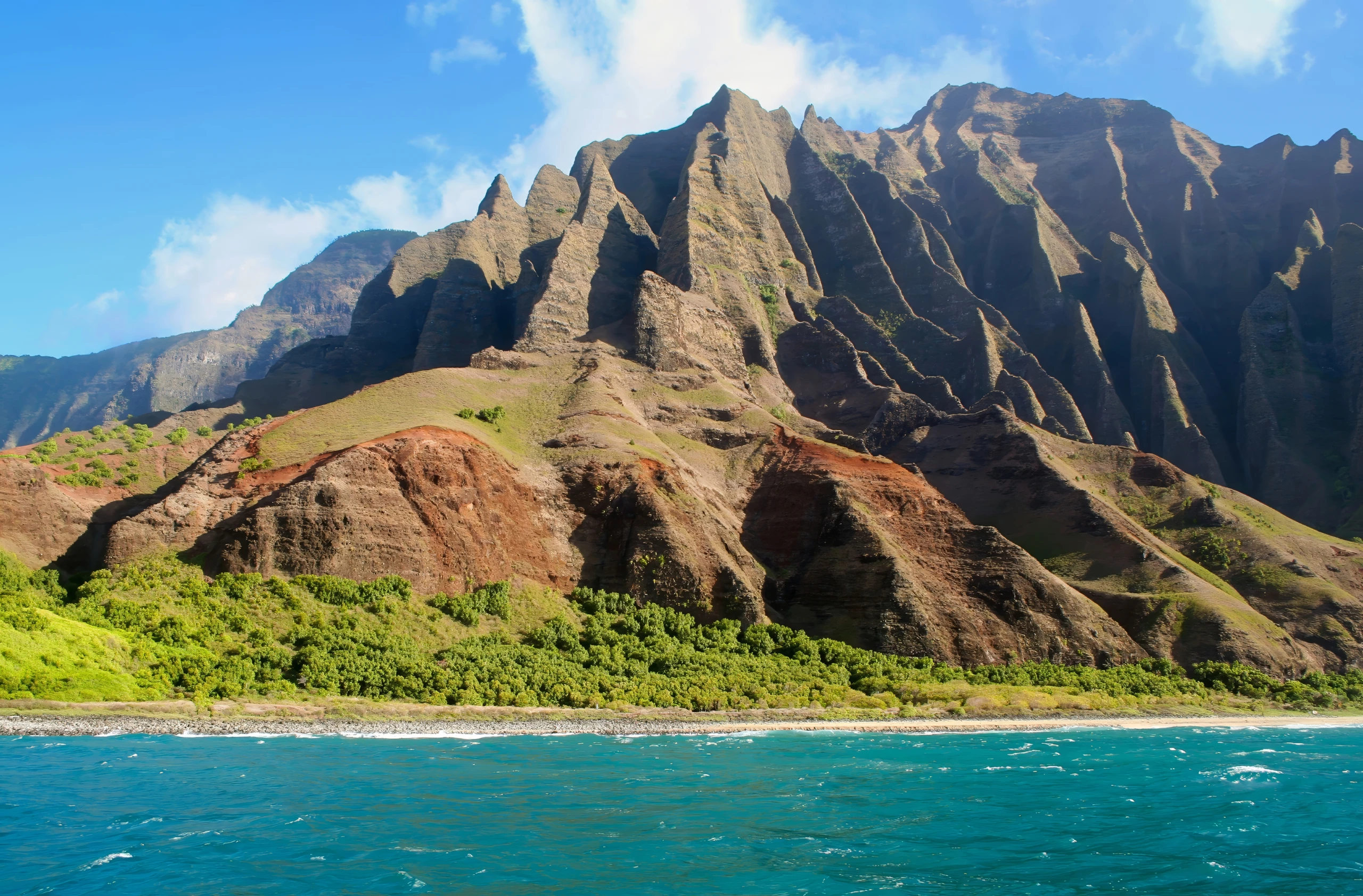 Na Pali coast from the seaside, Kauai, Hawaii – photo by Reiner Boehme