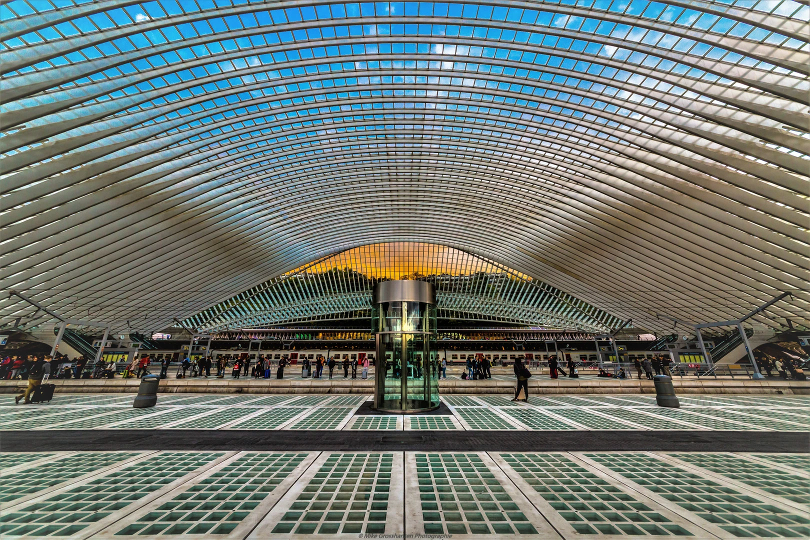 Station 4, Liège railway station – photo by Reiner Boehme